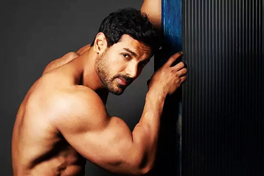 10 Bollywood stars who don’t drink in real life