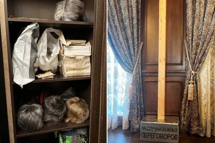 আবার অবাক হওয়ার পালা পুলিশের। এ বার তাঁরা পৌঁছন প্রিগোঝিনের ভিলার অন্য একটি ঘরে। সেখানে রাখা একটি পেল্লায় আলমারি। তা খুলতেই বেরিয়ে আসে থরে থরে সাজানো পরচুলা। তা হলে কি রূপ বদলে ঘুরে বেড়াতেন প্রিগোঝিন? না হলে আলমারিতে এত পরচুলা কেন? 