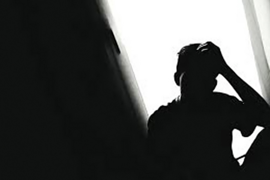 Purple Sapphire of Delhi is said to bring sorrow to whoever possesses it.