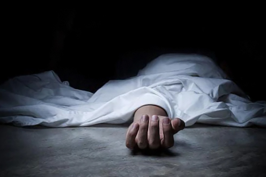 Purple Sapphire of Delhi is said to bring sorrow to whoever possesses it.