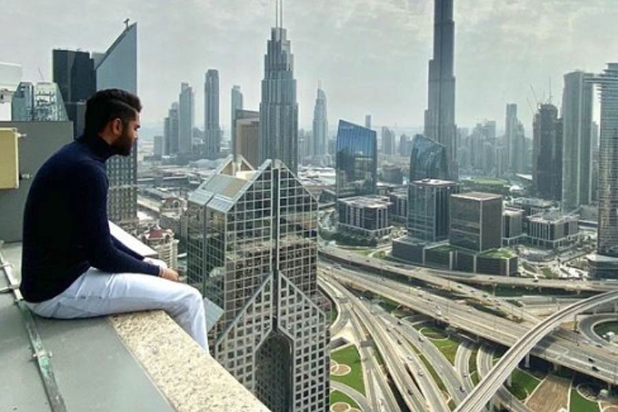 All you need to know about Dravya Dholakia, who chose to work at bakery despite being son of rich father