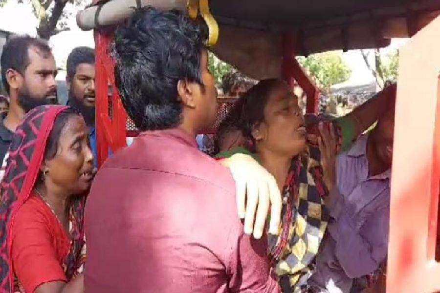 TMC worker from Basanti who was injured in violence during Panchayat Election dies in Kolkata Hospital, family mourns.