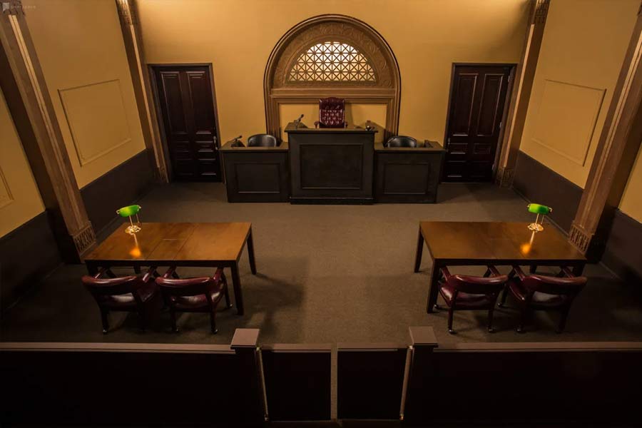 image of courtroom 