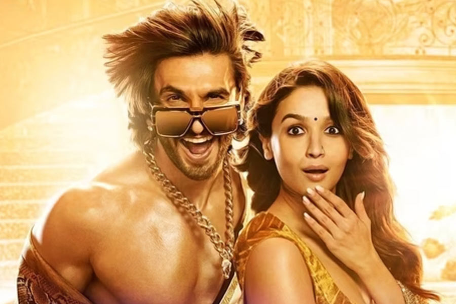 Image of movie poster 'Rocky Aur Rani Ki Prem Kahani'