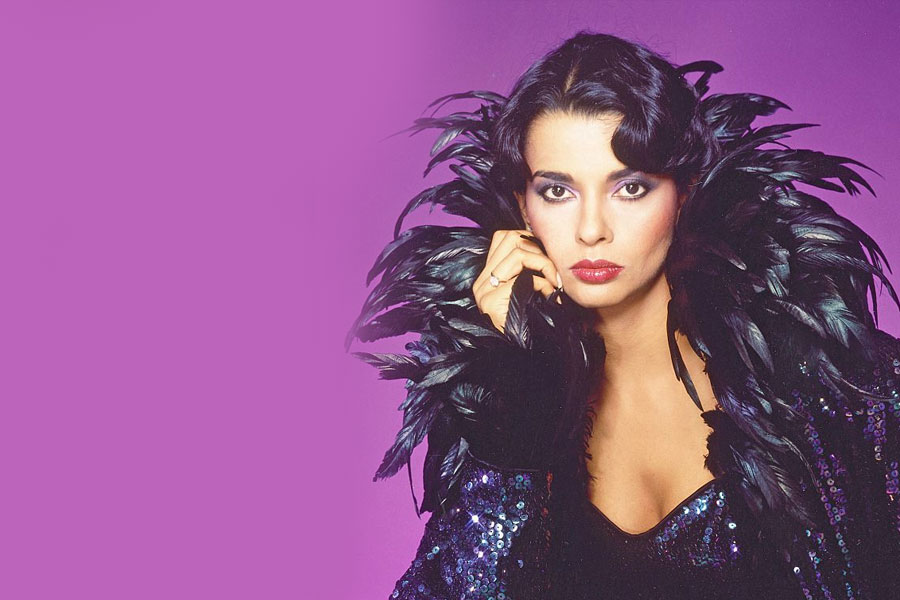 তার পর কেরিয়ার গড়তে হলিপাড়ায় পাড়ি দেন পার্সিস। ‘কন্ডাক্ট আনবিকামিং’, ‘দ্য উইলবি কন্সপিরেসি’র মতো ইংরেজি ছবিতে স্বল্পদৈর্ঘ্যের চরিত্রে অভিনয় করেছিলেন তিনি। ১৯৭৯ সালে ‘স্টার ট্রেক: দ্য মোশন পিকচার’ ছবিতে লেফটেন্যান্ট ইলিয়ার চরিত্রে অভিনয় করে রাতারাতি জনপ্রিয় হয়ে ওঠেন তিনি।