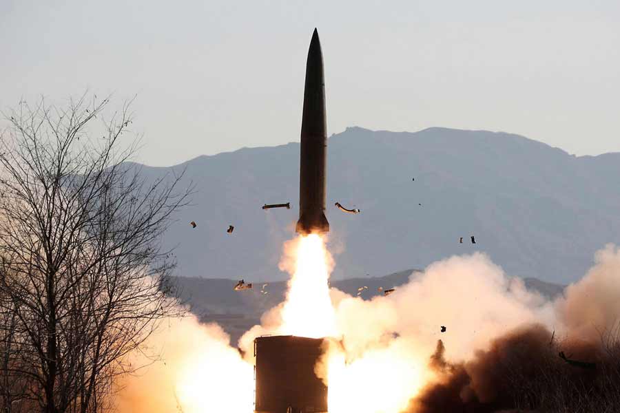 North Korea warns America for deploying Nuclear Missile Submarine in Korean peninsula