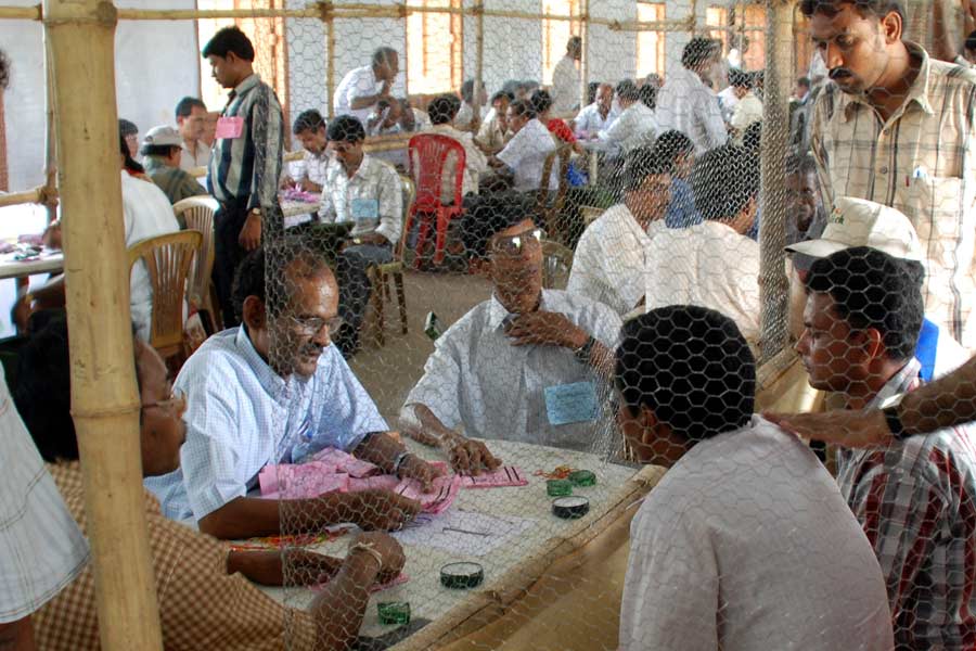 image of vote counting 