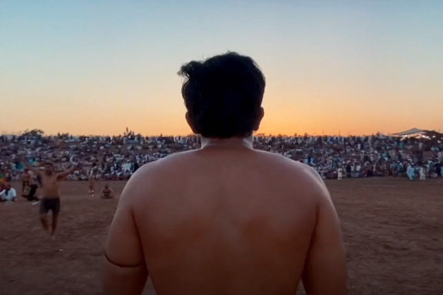 Viral video of Pakistan’s Slap Kabaddi that is gaining popularity in that country