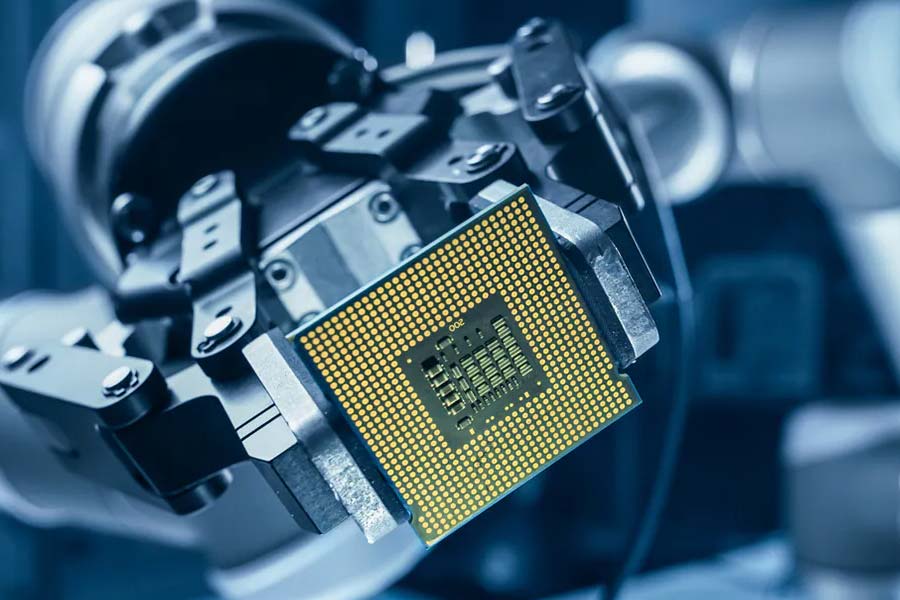 Taiwan Company Foxconn has withdrew from Joint Venture with Indian Company Vendanta to make semiconductor.