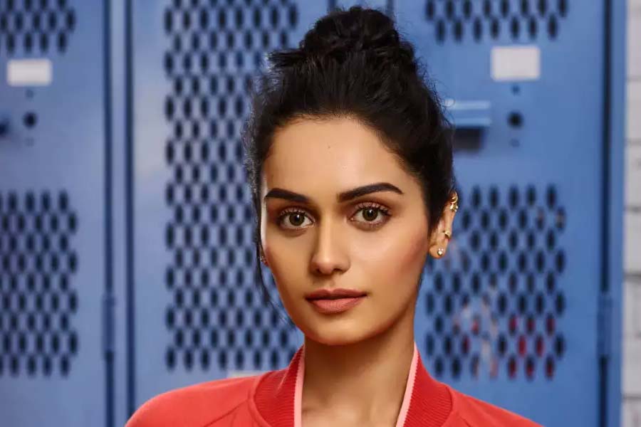Manushi Chillar