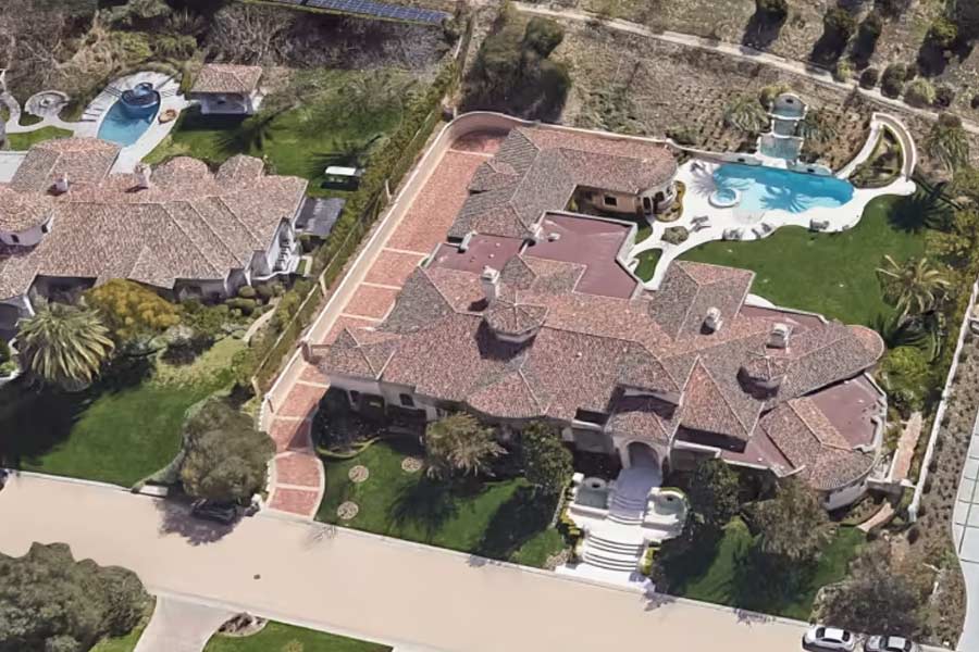 Britney Spears sells her house in Los Angeles at loss