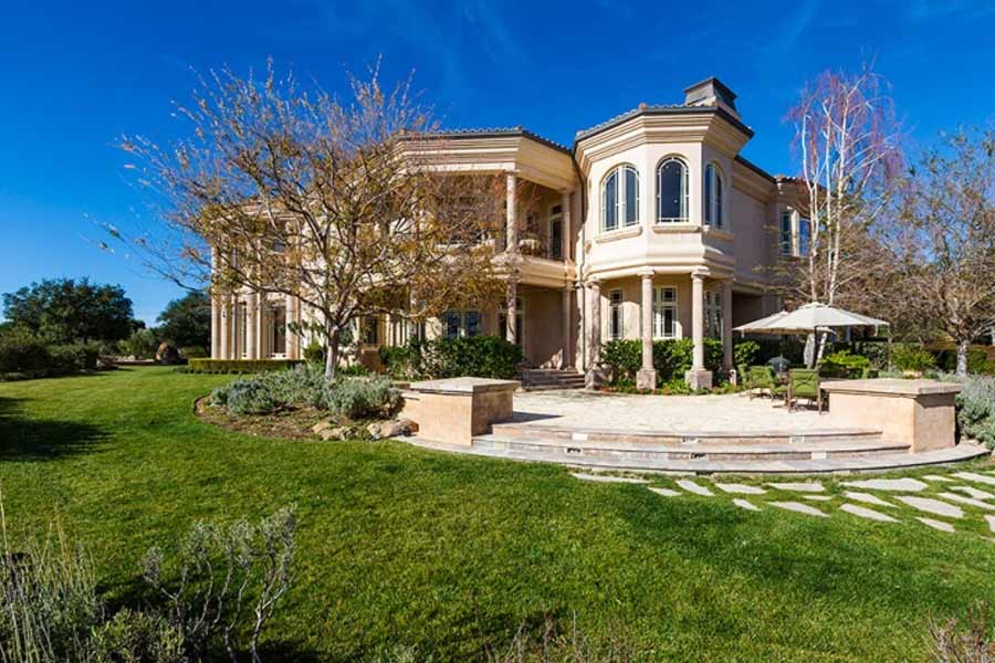 Britney Spears sells her house in Los Angeles at loss