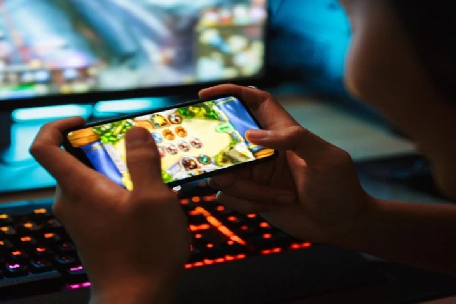 Image of Online Gaming 