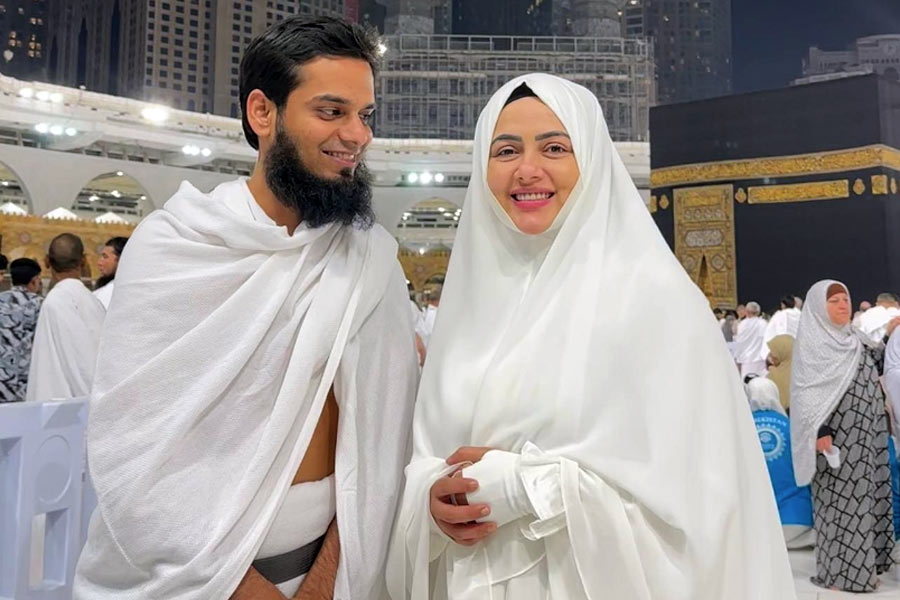 Sana Khan shares glimpse of her son tariq jameel introduce him to quran from day 1