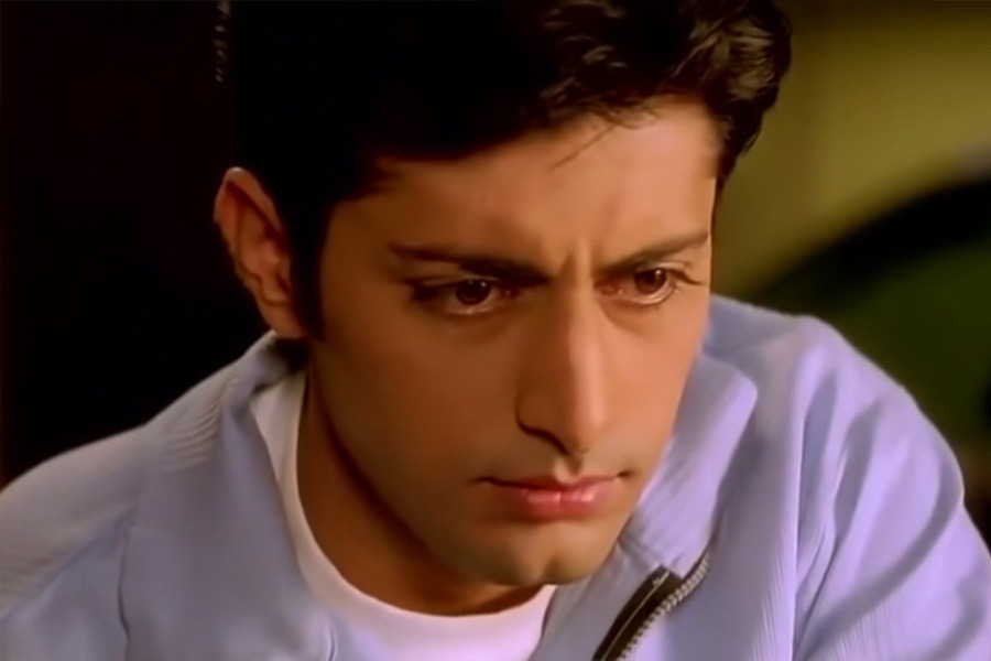 Know the details about bollywood actor Priyanshu Chatterjee, what is he doing now 