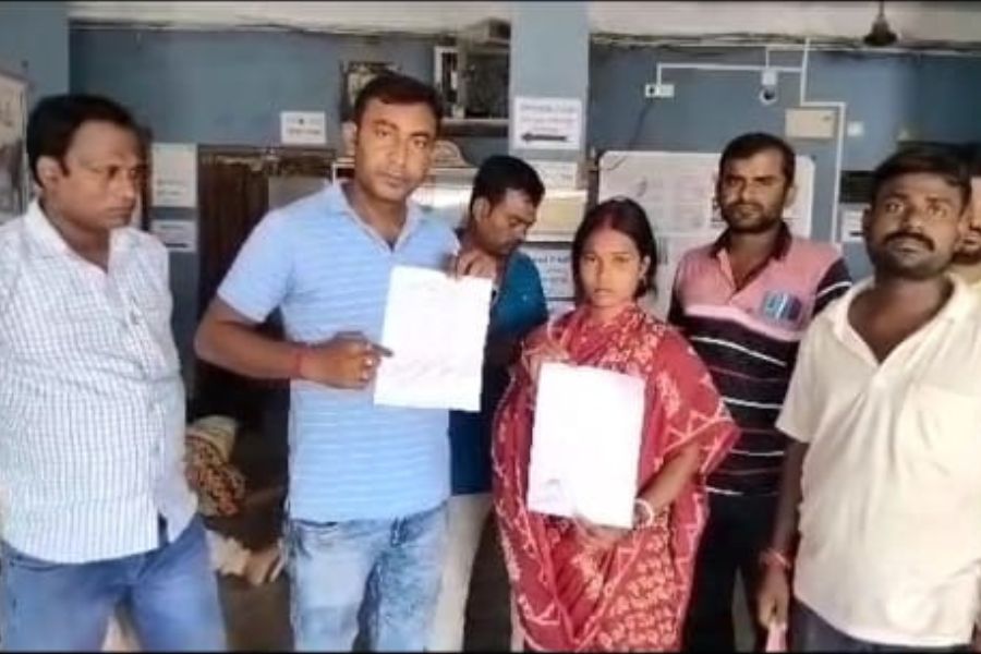 BJP Candidate of Panchayat Election alleges that she did not get victory certificate from BDO