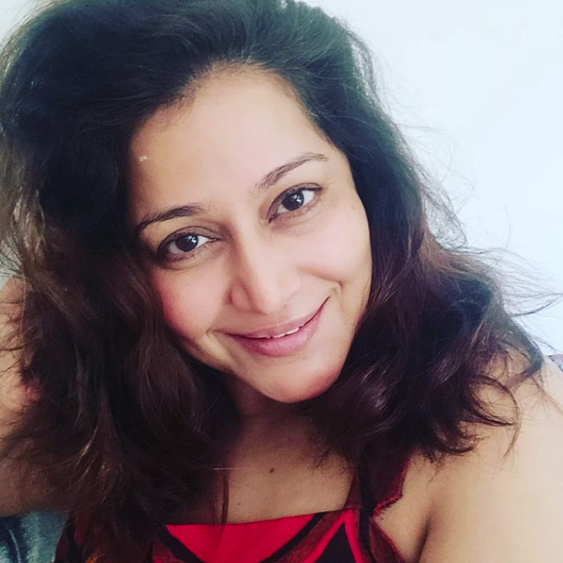 হিন্দি ছবির পাশাপাশি তামিল, তেলুগু, মালয়ালম এবং কন্নড় ভাষার ছবিতে অভিনয় করেছিলেন ফারহিন। কিন্তু সে তুলনায় জনপ্রিয়তা পাননি তিনি। ১৯৯৭ সালে ‘থালি’ নামের তেলুগু ছবিতে শেষ অভিনয় করতে দেখা যায় ফারহিনকে।