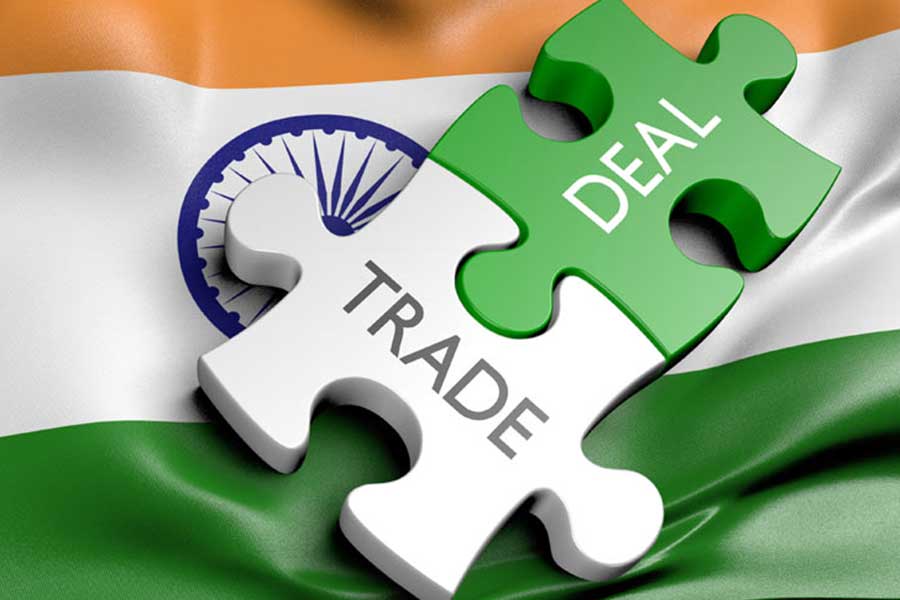 India wants to promote rupees in International Trade against US dollar.