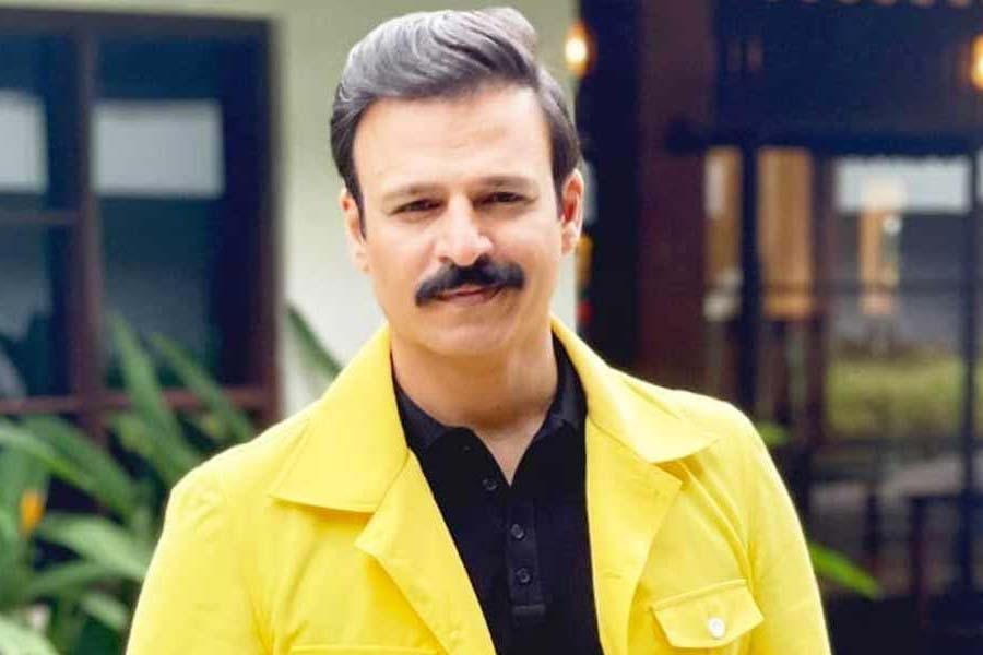  vivek oberoi files case against his business partner for alleged fraud of 1.55 crore 