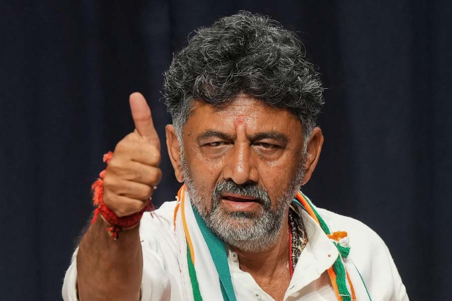 DK Shivkumar is india’s richest MLA, who is poorest MLA