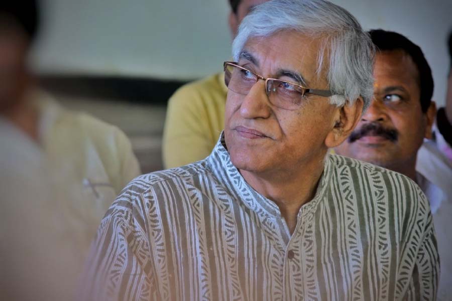 DK Shivkumar is india’s richest MLA, who is poorest MLA