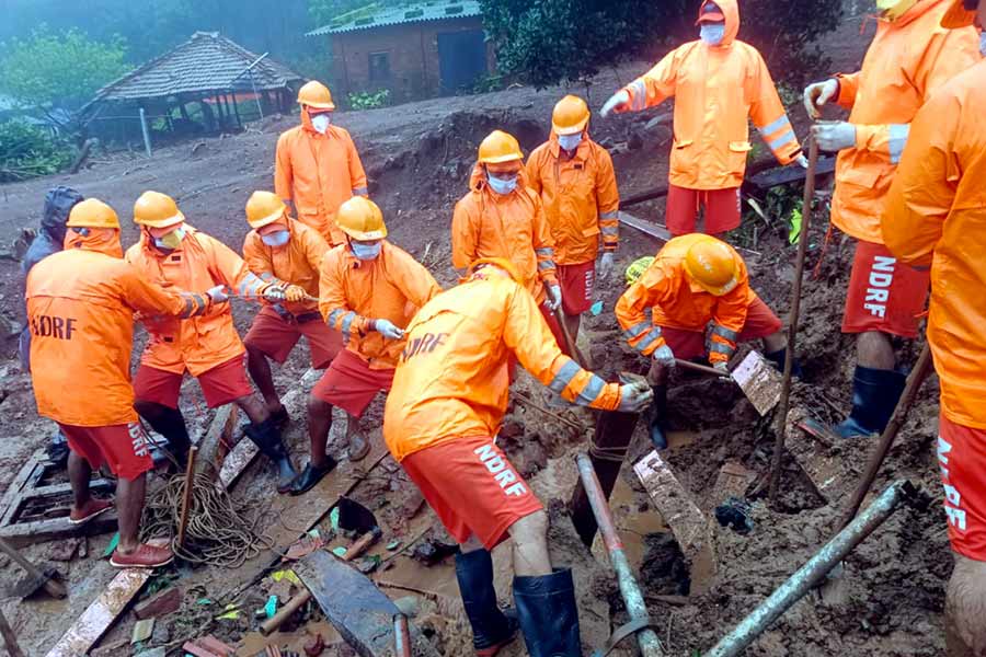 Many people are still missing in Maharashtra Raigad landslide.