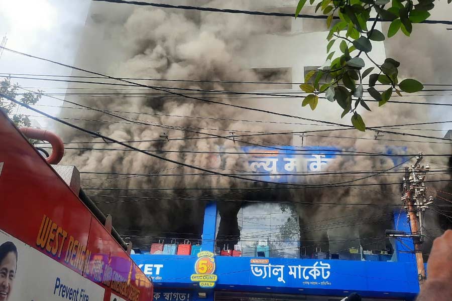 A major fire breaks our at a shopping mall at Asansol