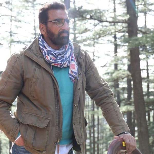 তার পর একের পর এক হিন্দি ছবির প্রস্তাব পেতে থাকেন মুকেশ। ‘বাজি’, ‘সাজন চলে সসুরাল’, ‘লোফার’, ‘জুড়ওয়া’, ‘গুন্ডা’, ‘সরফরোশ’, ‘সূর্যবংশম’, ‘পুকার’, ‘কোই...মিল গয়া’, ‘খিলাড়ি ৭৮৬’-এর মতো বহু হিন্দি ছবিতে অভিনয় করেছেন তিনি।