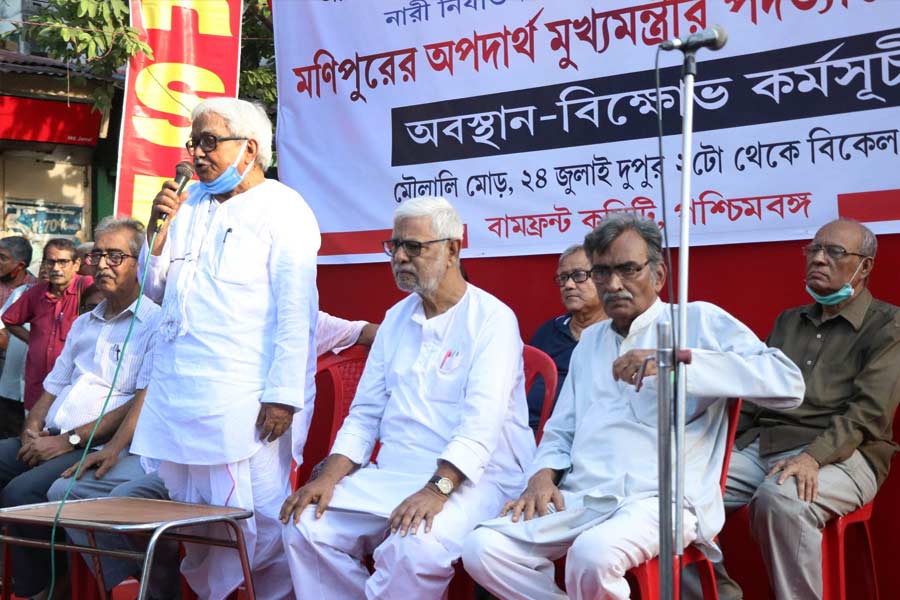 Left Front protests in Kolkata on Manipur issue 