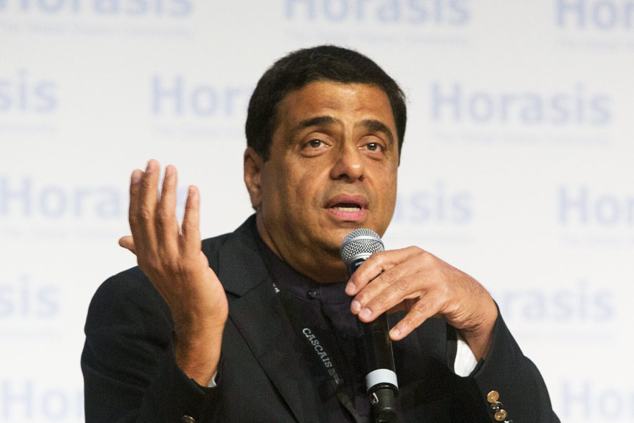 নিজের প্রযোজনা সংস্থার শেয়ার বিক্রির দু’বছর পর ২০১৪ সালে আরএসভিপি মুভিস নামে দ্বিতীয় প্রযোজনা সংস্থা খোলেন রনি। ‘উরি: দ্য সার্জিকাল স্ট্রাইক’, ‘কেদারনাথ’-এর মতো হিন্দি ছবি প্রযোজনা করেছে রনির সংস্থা।