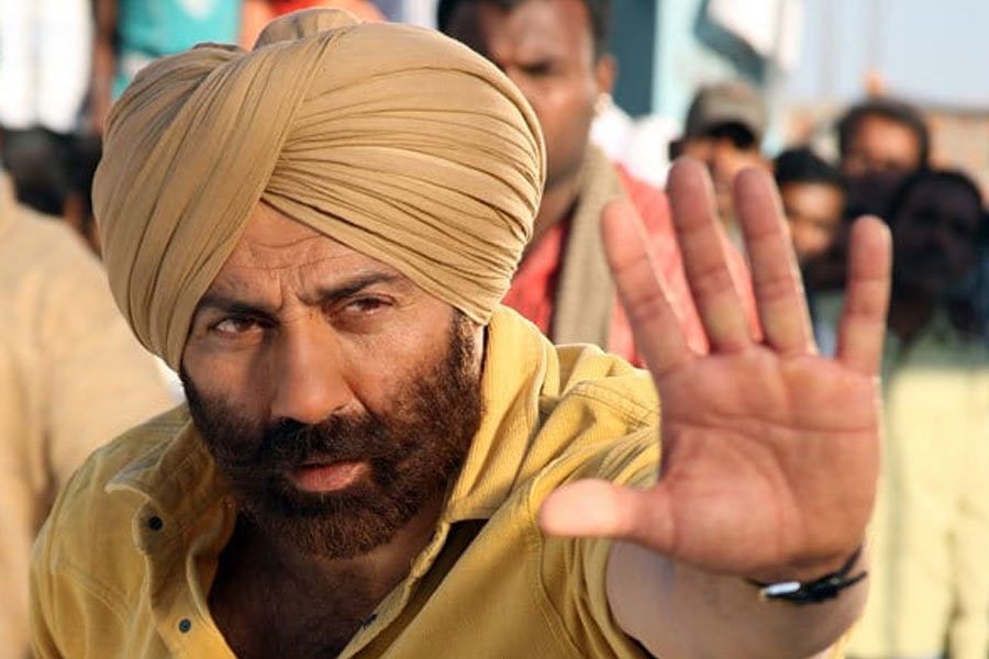 Akshay Kumar's OMG 2 and Sunny Deol's Gadar 2 will have a big clash in box office