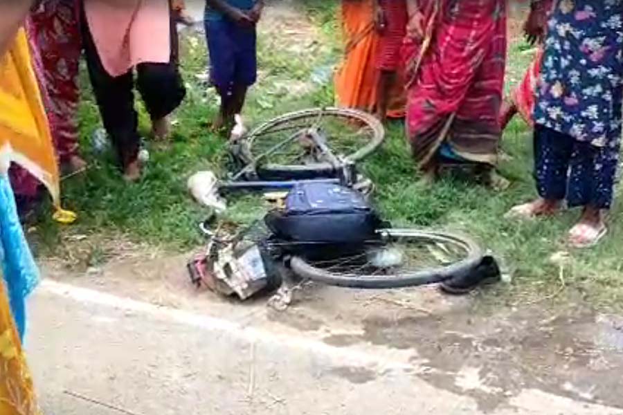 A girl died by an accident at Salar of Murshidabad