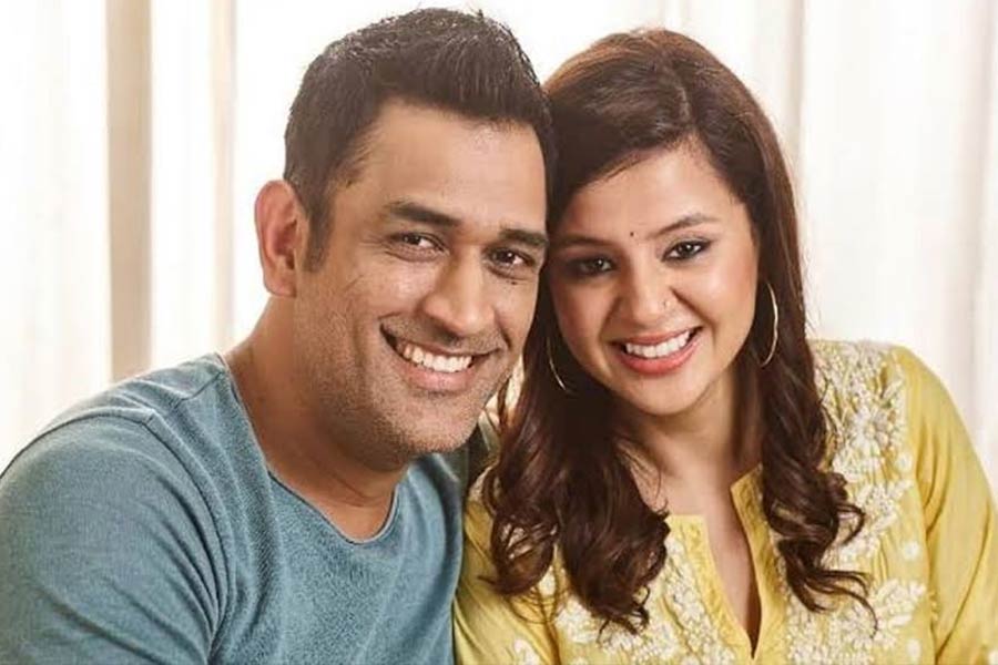 Sakshi Dhoni answers if MS Dhoni is open to acting in films 