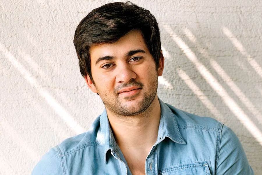 Bollywood actor Sunny Deol requested Sara Ali Khan to cast with Karan Deol in Pal Pal Dil Ke Paas but Amrita Singh refused 