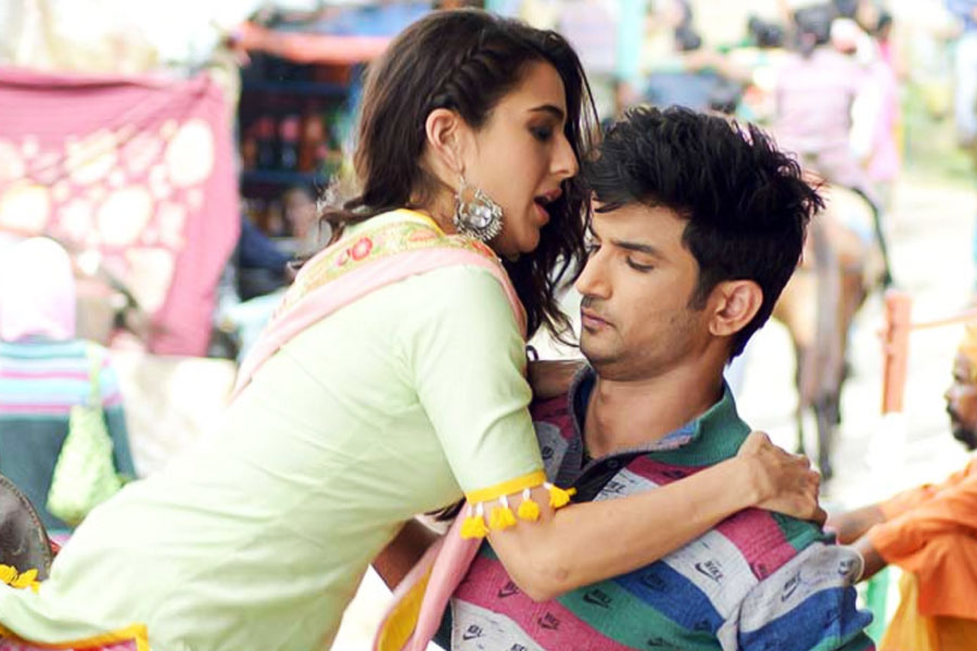 Bollywood actor Sunny Deol requested Sara Ali Khan to cast with Karan Deol in Pal Pal Dil Ke Paas but Amrita Singh refused 