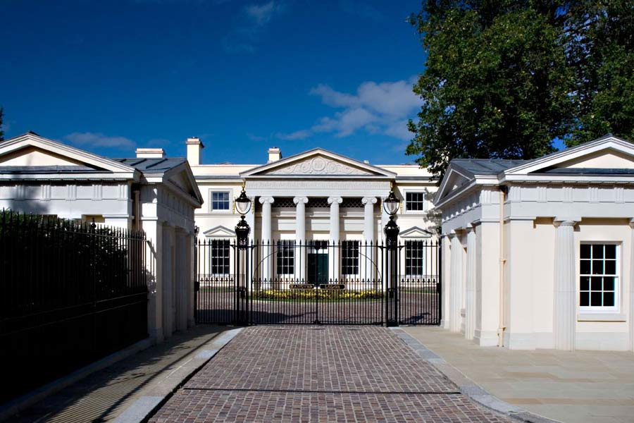 UK's Hanover Lodge Mansion worth 1200 crores bought by Indian businessman Ravi Ruia 