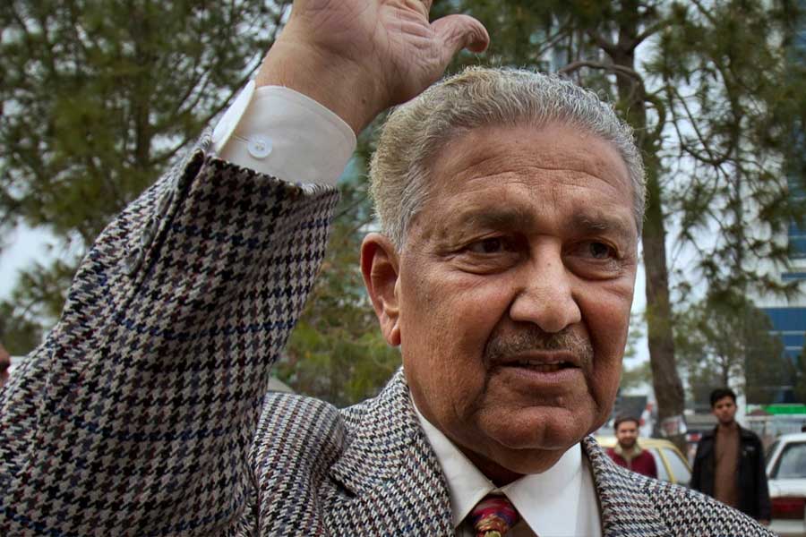 Abdul Qadeer Khan used several tricks to make Pakistan nuclear weapon holder.