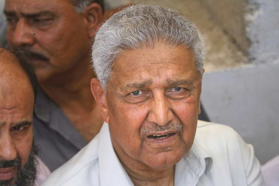 Abdul Qadeer Khan used several tricks to make Pakistan nuclear weapon holder.