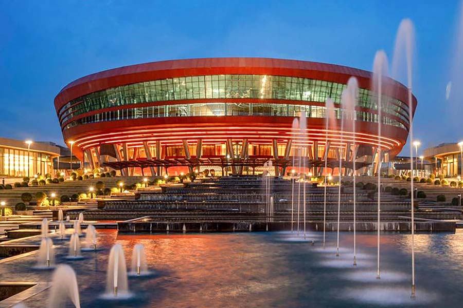 দিল্লিতে বুধবার ‘ইন্টারন্যাশনাল এগ্‌জিবিশন কাম কনভেনশন সেন্টার (আইইসিসি)’ ভবনের উদ্বোধনী অনুষ্ঠানে উপস্থিত হন প্রধানমন্ত্রী নরেন্দ্র মোদী। সেখানেই তিনি ‘যুগে যুগে ভারত’ জাদুঘর তৈরির কথা ঘোষণা করেন।