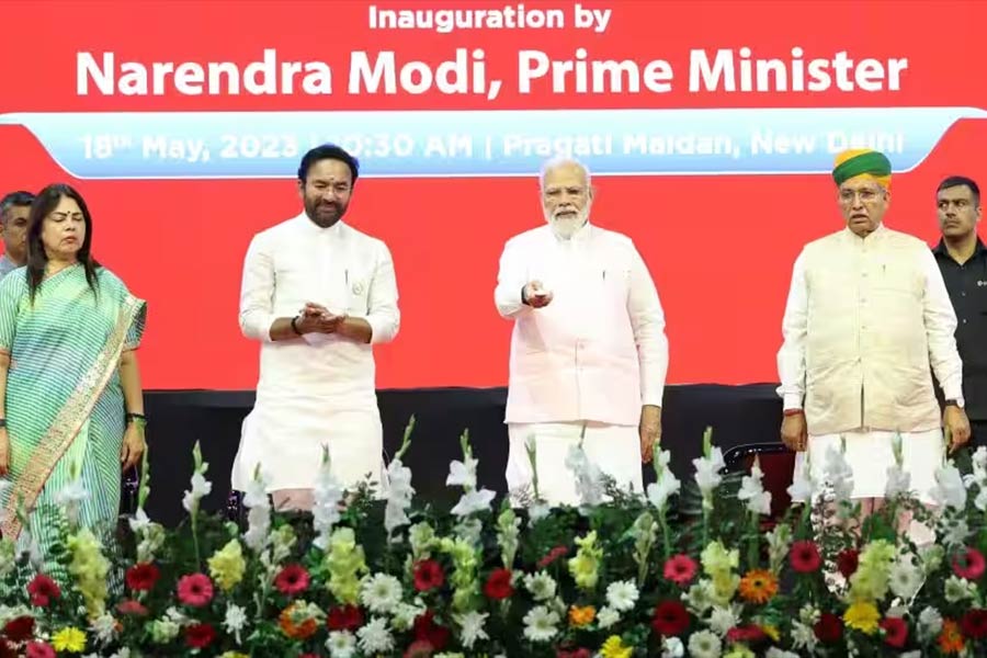 ভারতের প্রাচীন শহর পরিকল্পনা পদ্ধতি, বেদ, উপনিষদ, প্রাচীন চিকিৎসা সম্পর্কিত বিভিন্ন পুঁথি, তথ্য এবং নিদর্শন রাখা হবে এই জাদুঘরে।