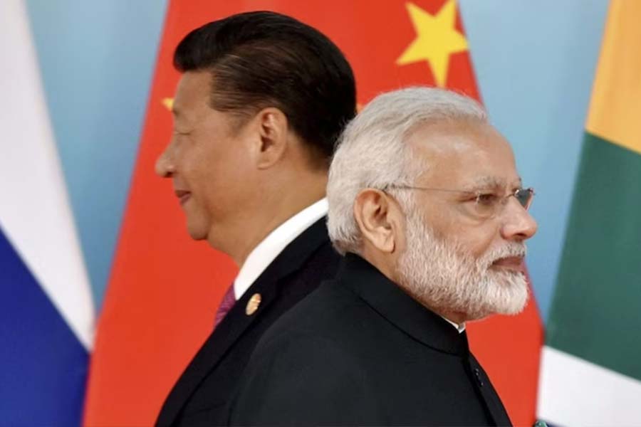 image of xi xi jinping and PM Modi 