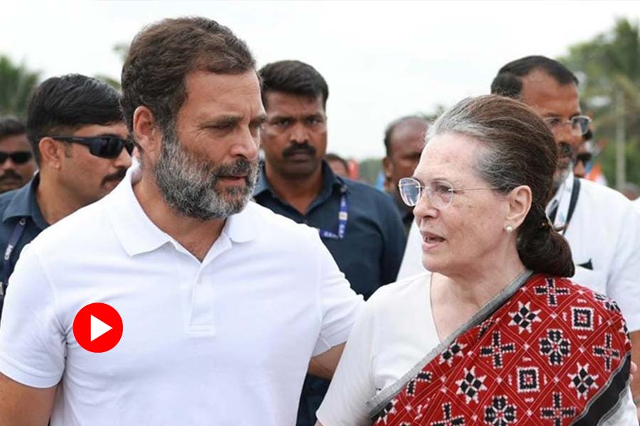 photo of Rahul Gandhi and Sonia Gandhi