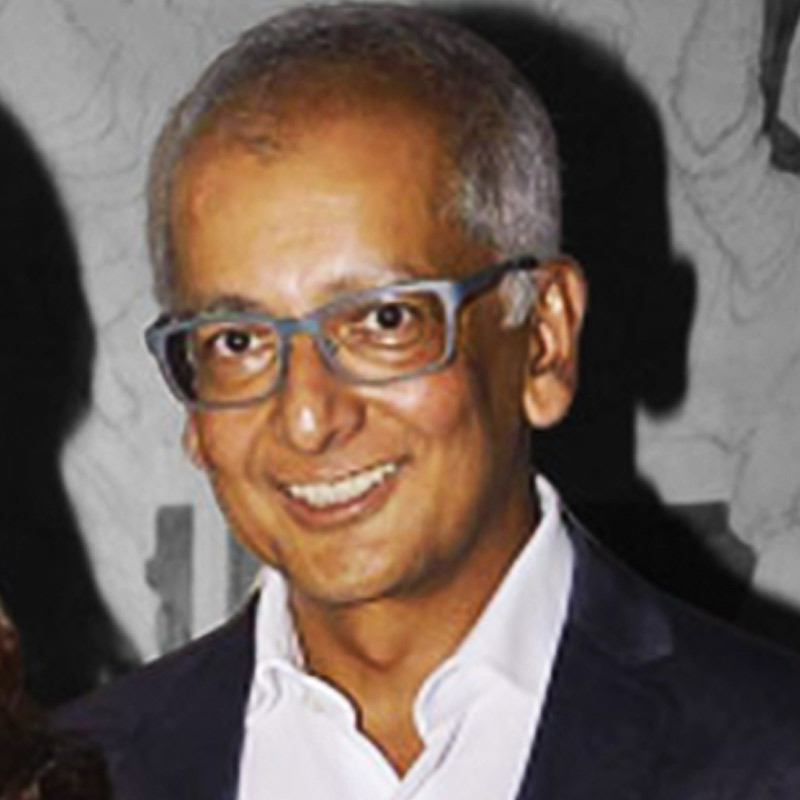 Meet bollywood actor Shah Rukh Khan's business partner Jay Mehta, married a renowned bollywood actress 