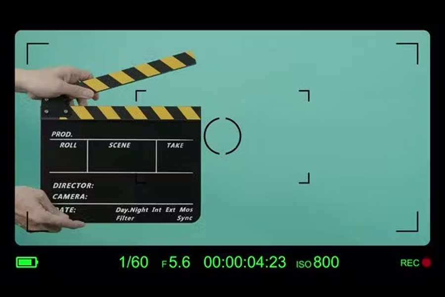 ২০২৪ সালের জানুয়ারি মাসে ‘ওয়েলকাম’ ছবির তৃতীয় পর্বের শুটিং শুরুর সম্ভাবনা রয়েছে। কানাঘুষো শোনা যাচ্ছে, এই ছবির পরিচালকের আসনে আনিস নয়, থাকবেন অন্য কেউ। তবে ছবিতে আর কী কী নতুন চমক থাকতে চলেছে তা জানেন ছবি নির্মাতারাই।