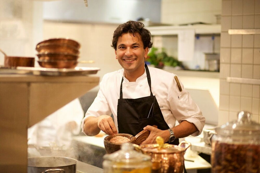 An image of Vikas Khanna