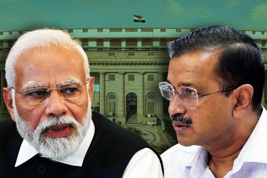 Narendra Modi government changes three points of the bill on control of services in Delhi