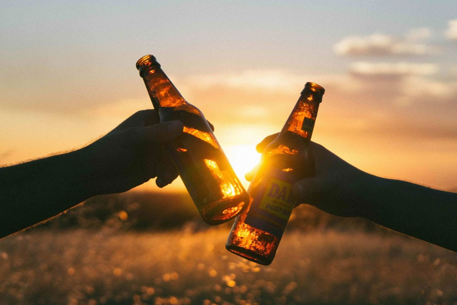 World’s heaviest alcohol drinkers lives in Europe, which country drinks the most