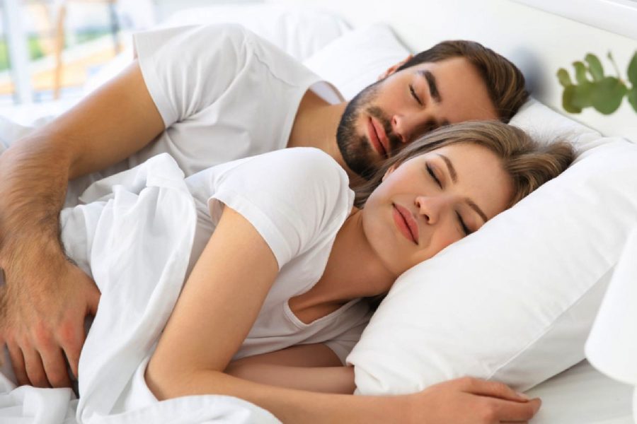Image of sleeping couple 