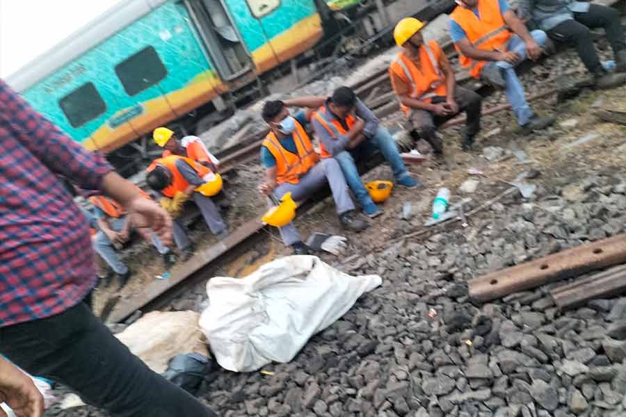 Coromandel express accident