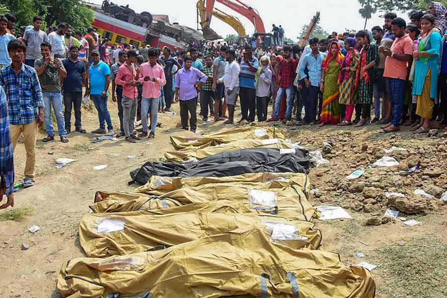 image of train accident 